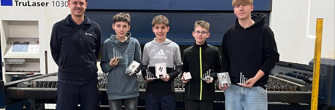 Huber Technik Gruppenbild Ein Tag Azubi 2025